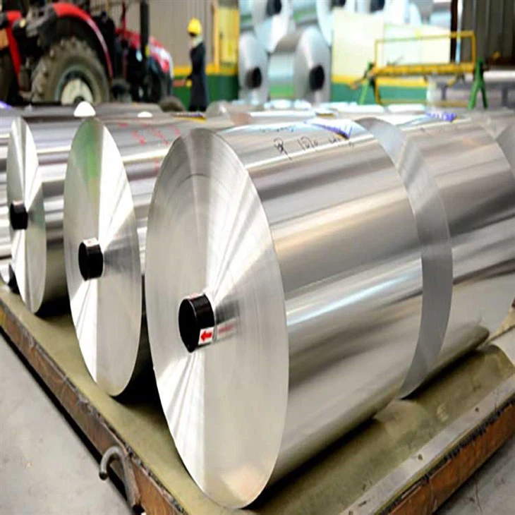 Feuille d'aluminium à usage domestique