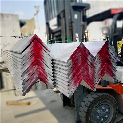 Extrusions d'angle en aluminium