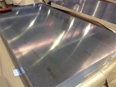 Feuille d'aluminium anodisé mince